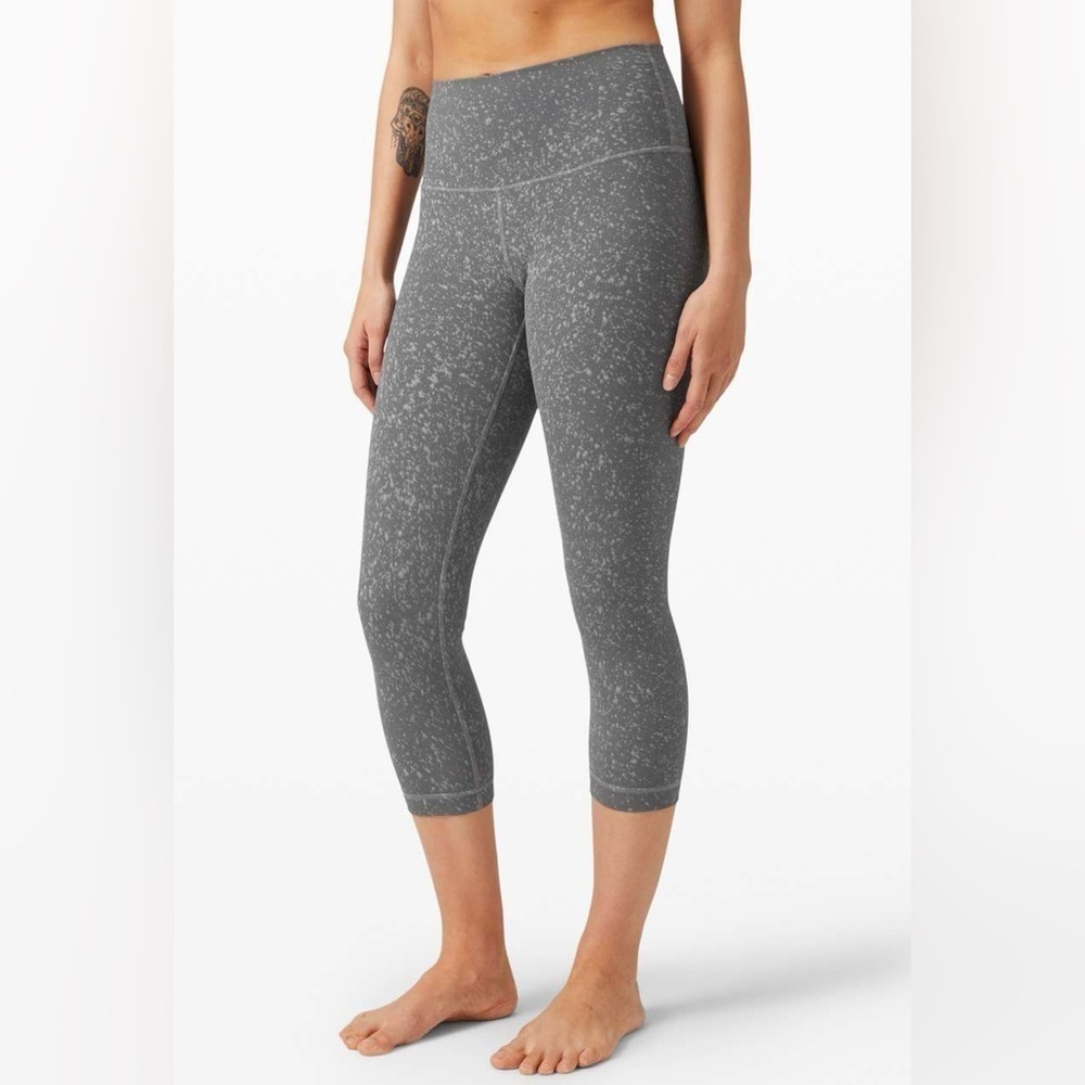 Lululemon - 2020 Wunder Under Crop High-Rise *Spray 21"